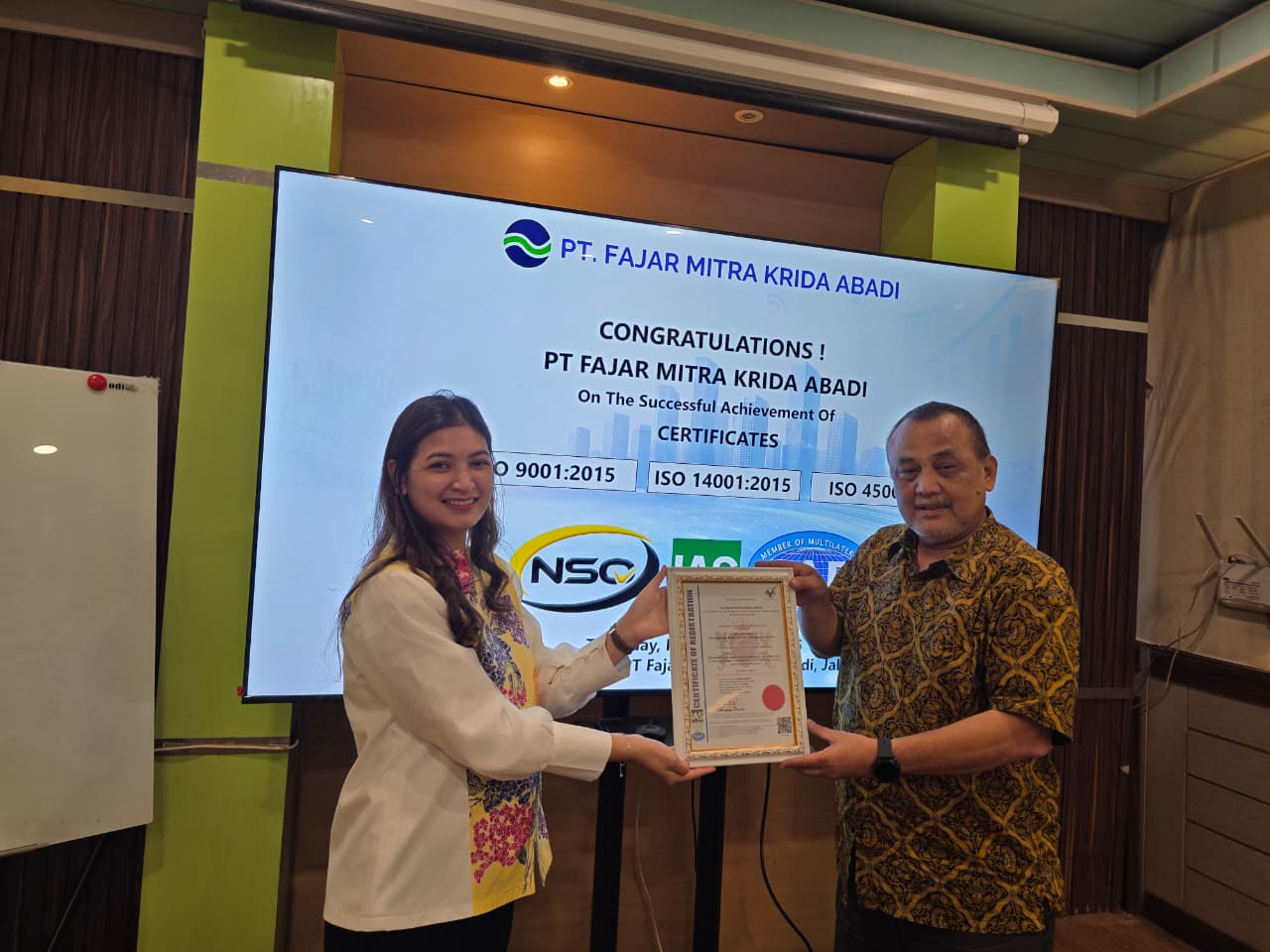 Famika Resmi Terima Sertifikat ISO 9001, ISO 14001, dan ISO 45001 4