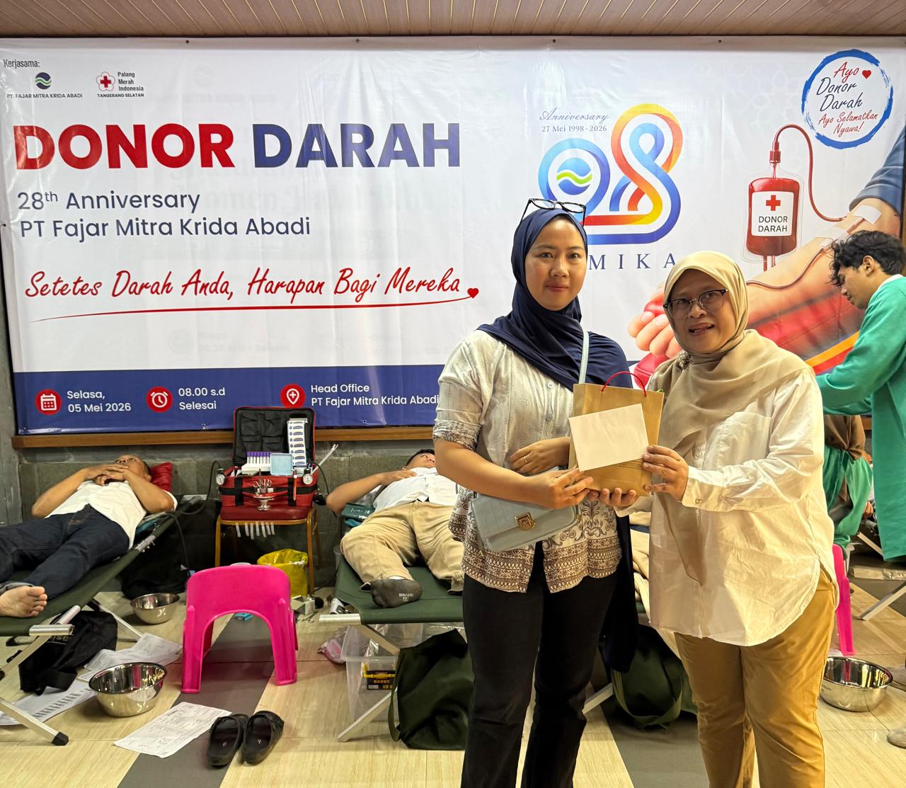 RINI DAN WARGA