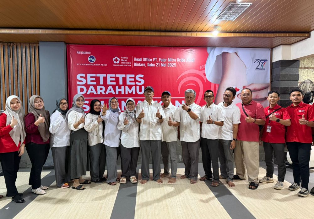 HEADLINE DONOR DARAH